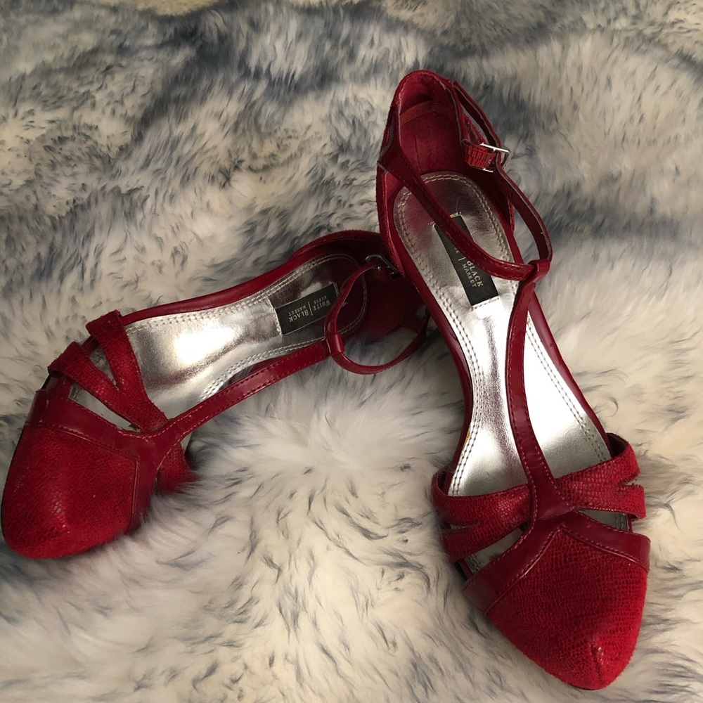 WHBM Avery Exotic T-Strap Heels 8 Red